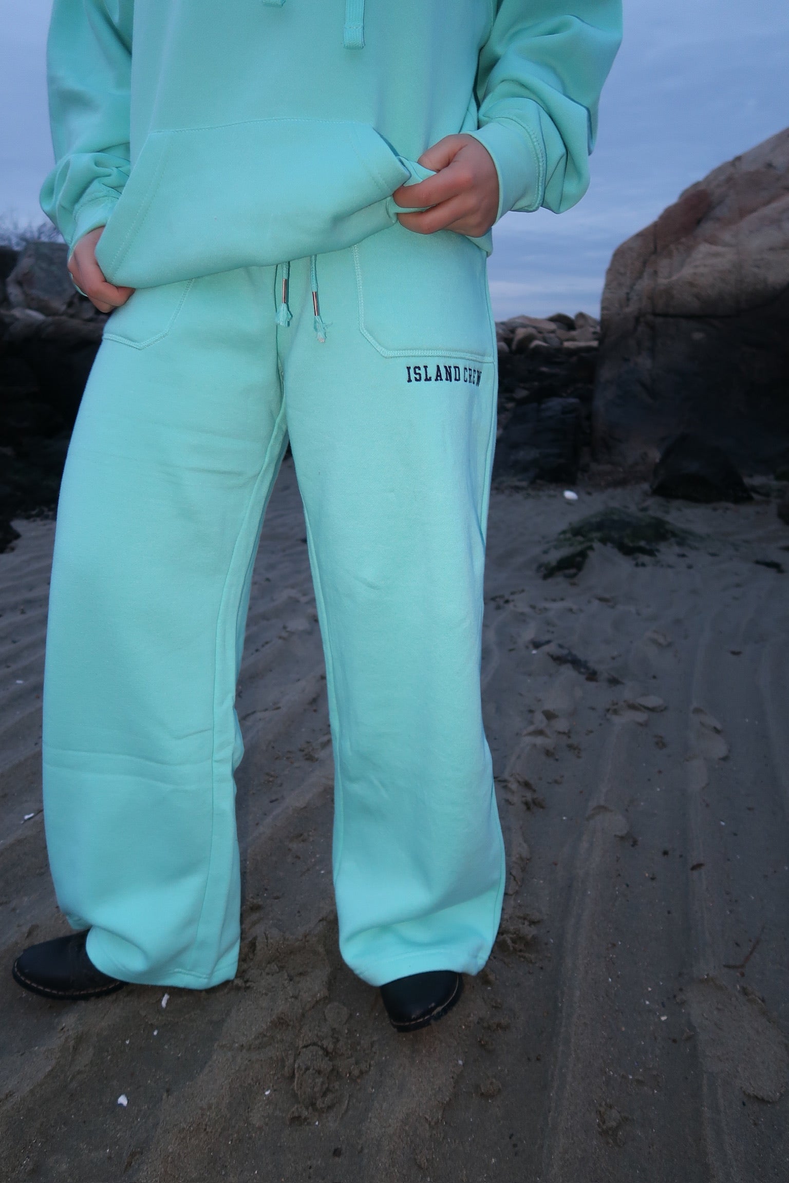Island Crew Sweatpant